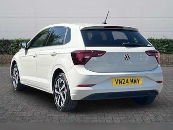 Used Volkswagen Polo 2024 for sale - 79000860: Photo