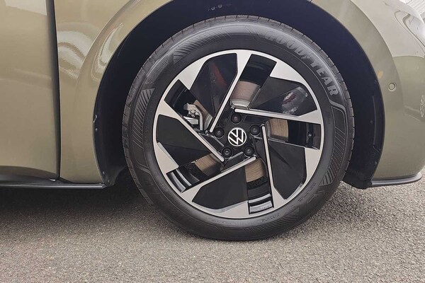 Used Volkswagen ID.3 2025 for sale - 76202322: Photo 5
