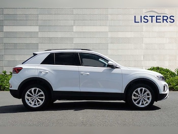 Used Volkswagen T-Roc 2025 for sale - 77177730: Photo