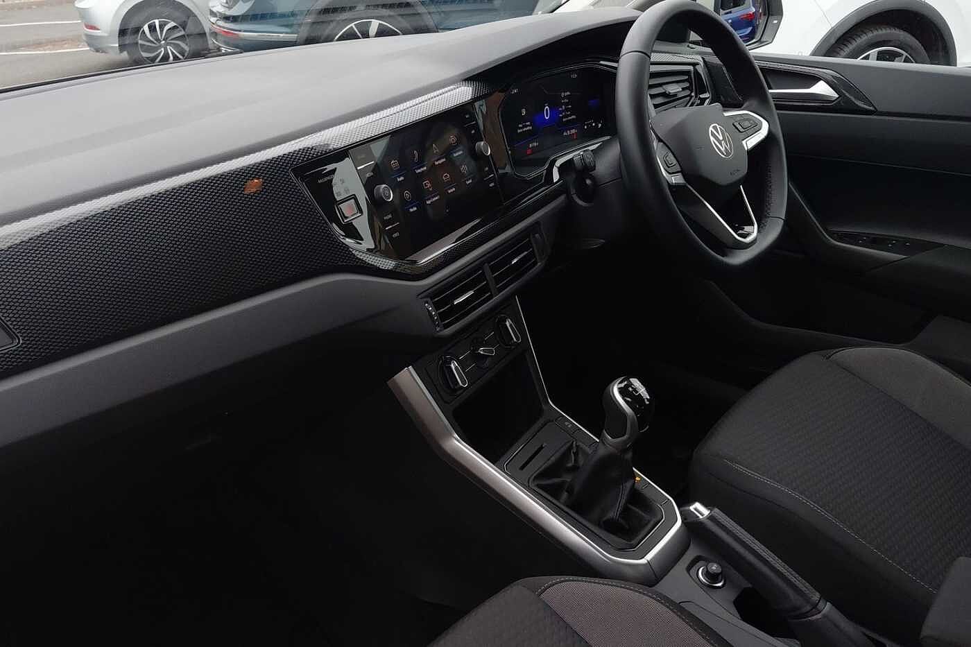 Used Volkswagen Polo 2023 for sale - 76228881: Photo 2