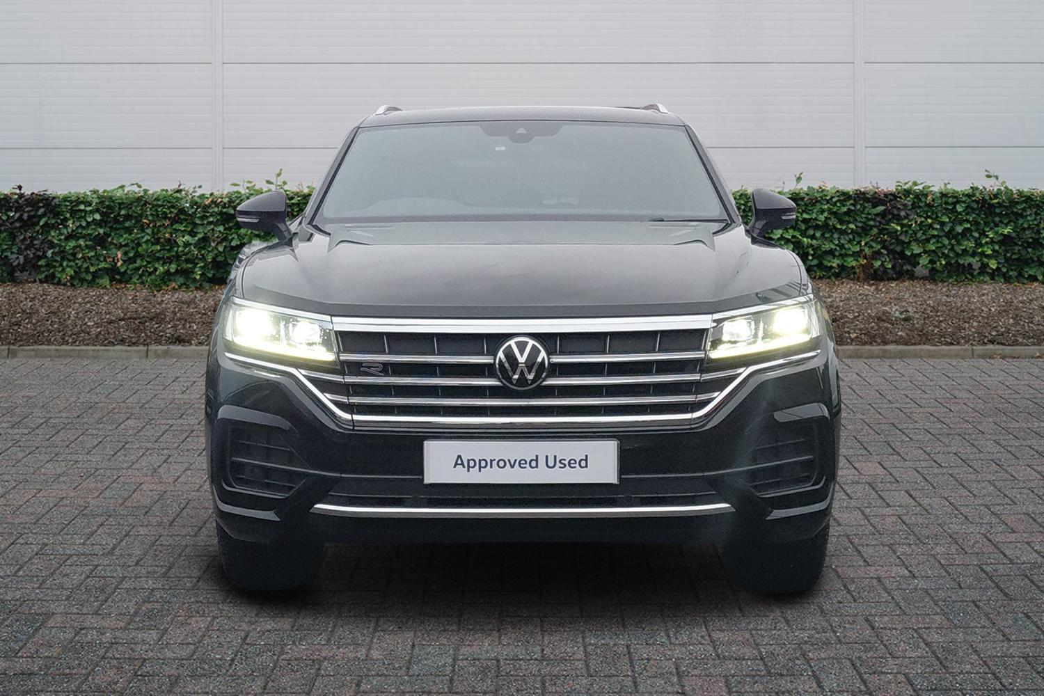 Used Volkswagen Touareg 2023 for sale - 76670964: Photo 3