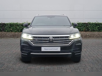 Used Volkswagen Touareg 2023 for sale - 76670964: Photo