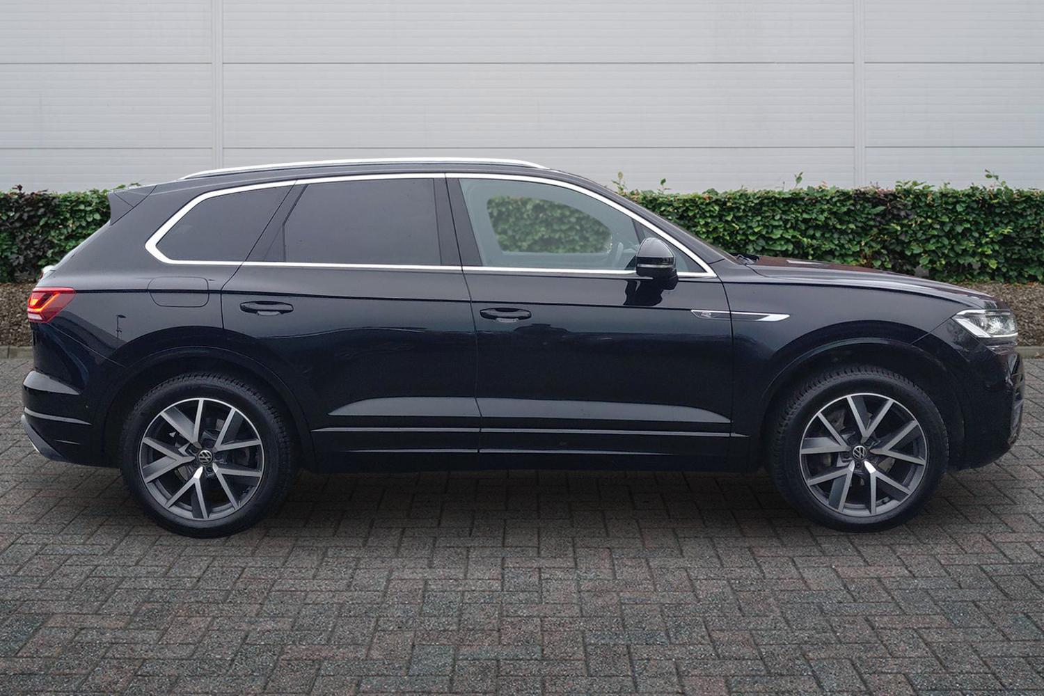 Used Volkswagen Touareg 2023 for sale - 76670964: Photo 5