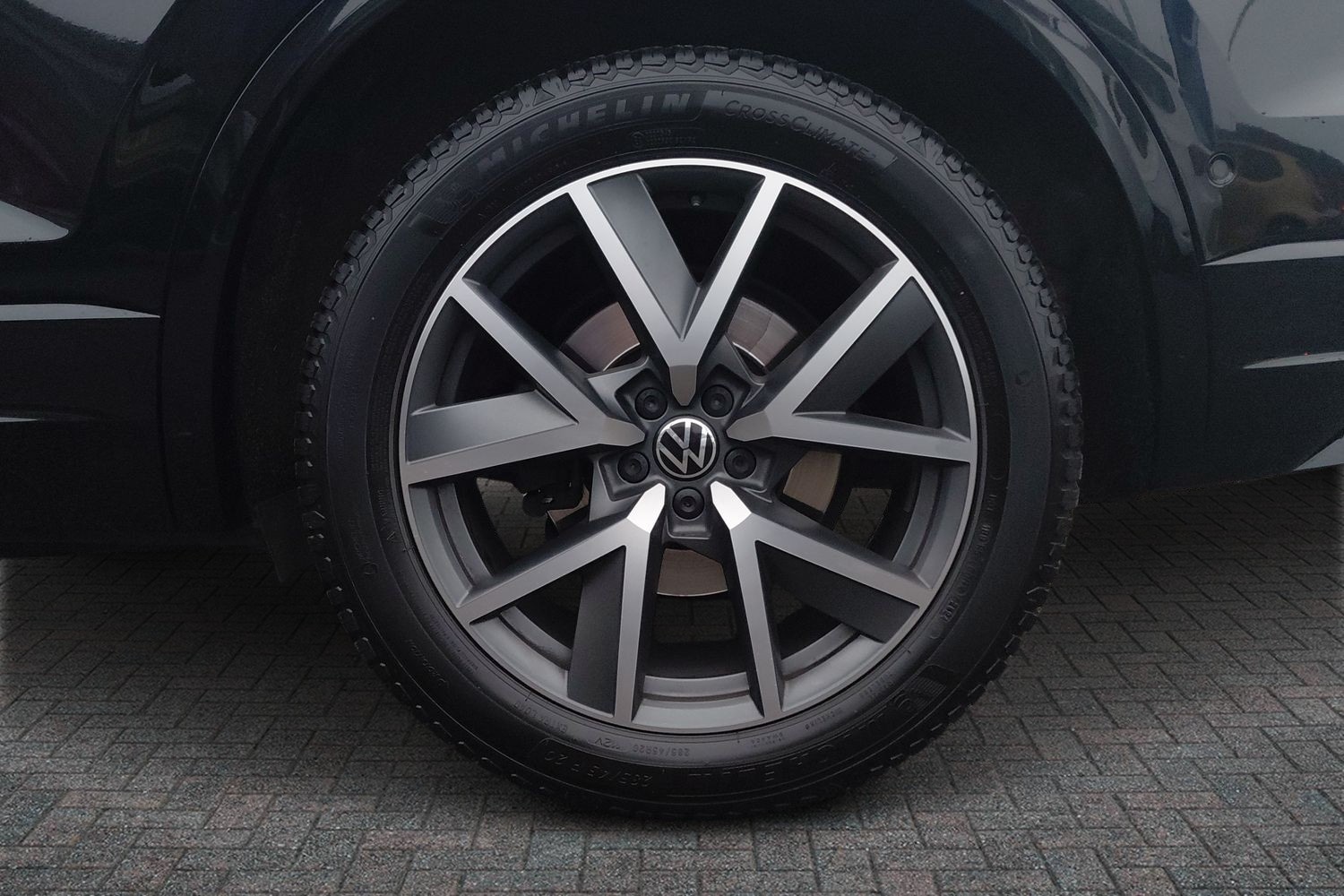 Used Volkswagen Touareg 2023 for sale - 76670964: Photo 6