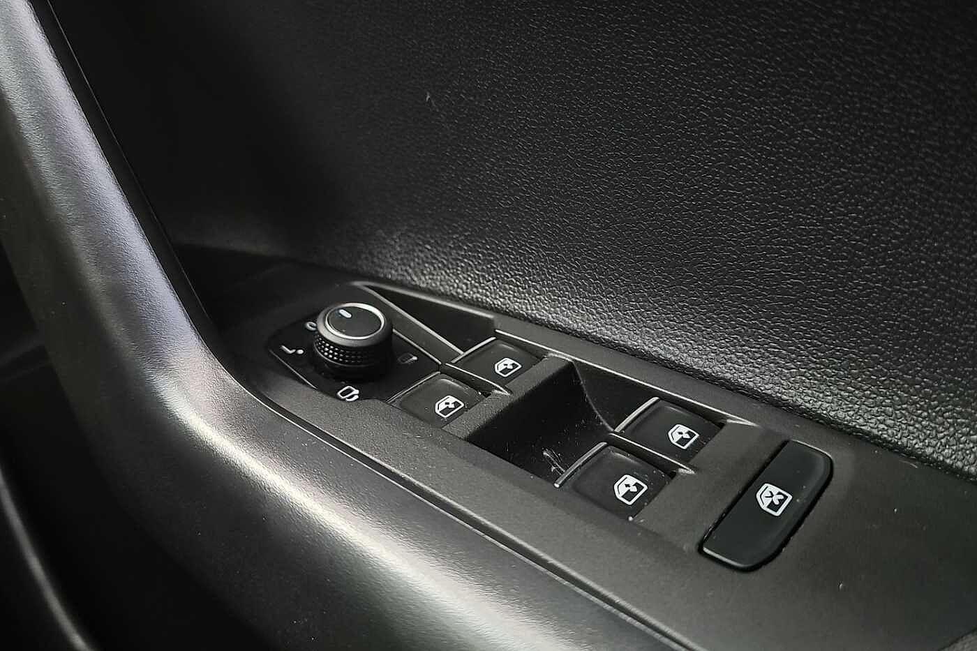 Used Volkswagen Polo 2023 for sale - 76111348: Photo 18