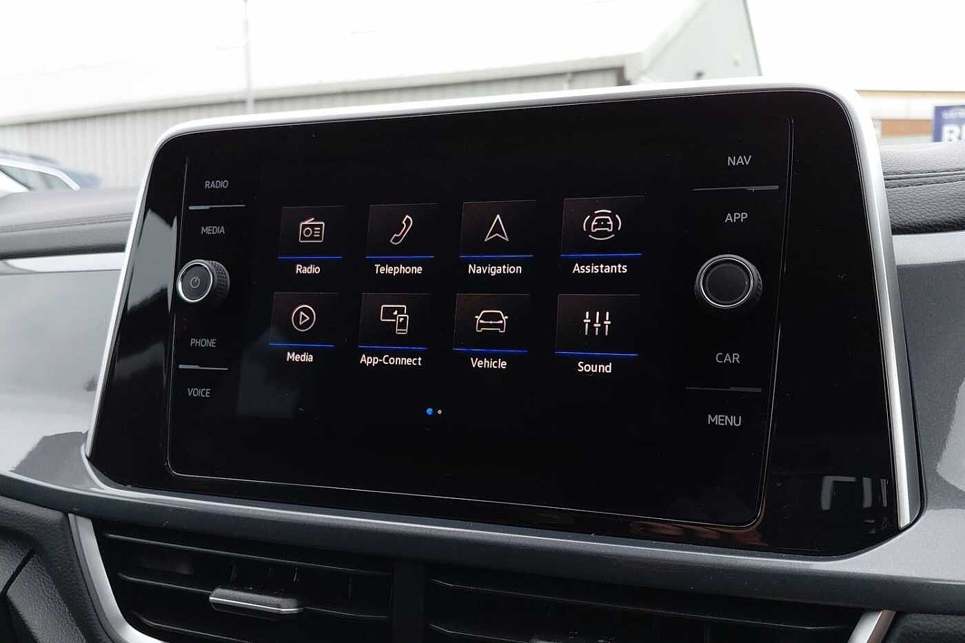 Used Volkswagen T-Roc 2025 for sale - 76500900: Photo 12