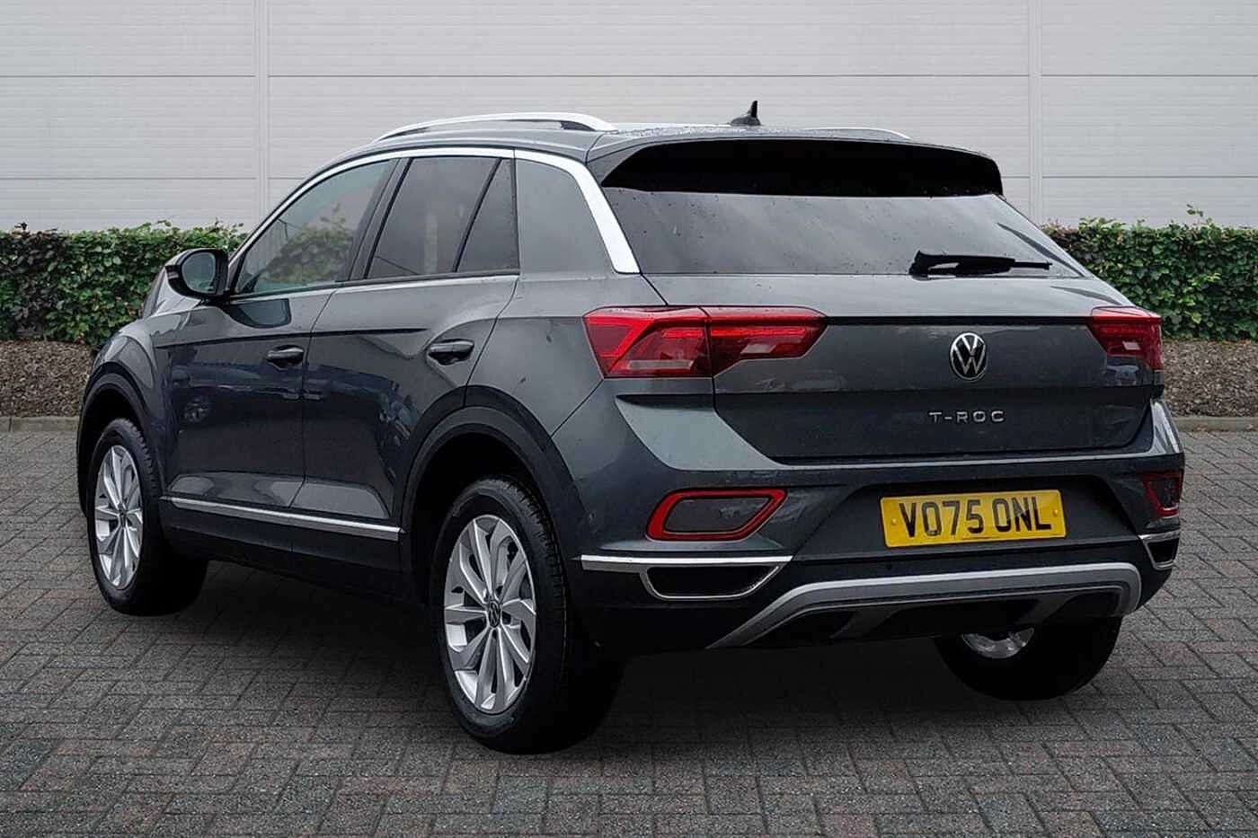 Used Volkswagen T-Roc 2025 for sale - 76500900: Photo 3