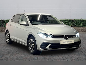 Used Volkswagen Polo 2025 for sale - 77177519: Photo