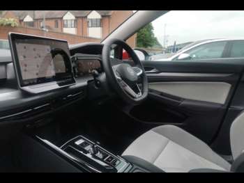 Used Volkswagen Golf 2025 for sale - 74778493: Photo