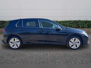 Used Volkswagen Golf 2026 for sale - 77994830: Photo