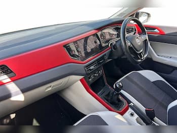 Used Volkswagen Polo 2019 for sale - 79541290: Photo