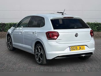 Used Volkswagen Polo 2019 for sale - 79541290: Photo