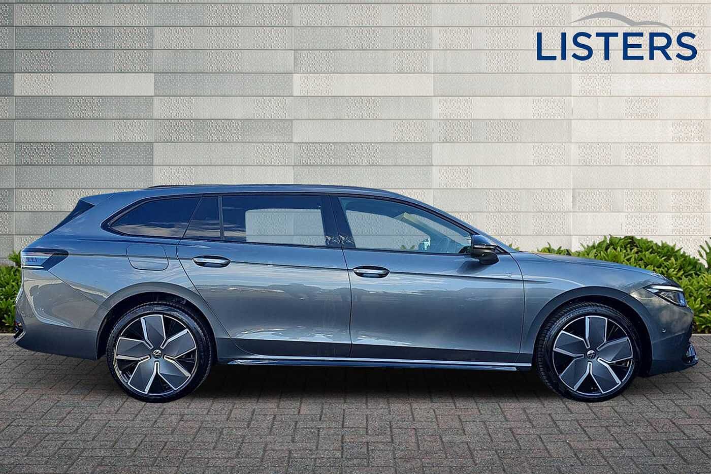 Used Volkswagen Passat 2025 for sale - 77176767: Photo 4