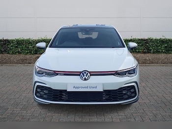 Used Volkswagen Golf 2023 for sale - 76500910: Photo