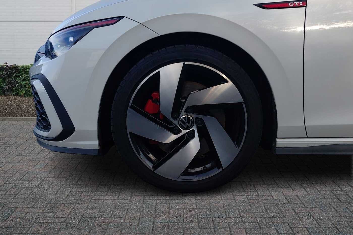Used Volkswagen Golf 2023 for sale - 76500910: Photo 5