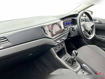 Used Volkswagen Polo 2024 for sale - 79678156: Photo