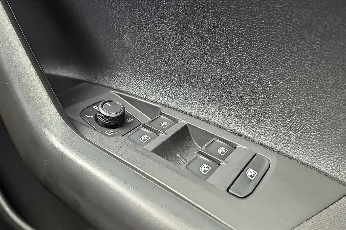 Used Volkswagen Polo 2024 for sale - 76110920: Photo 16