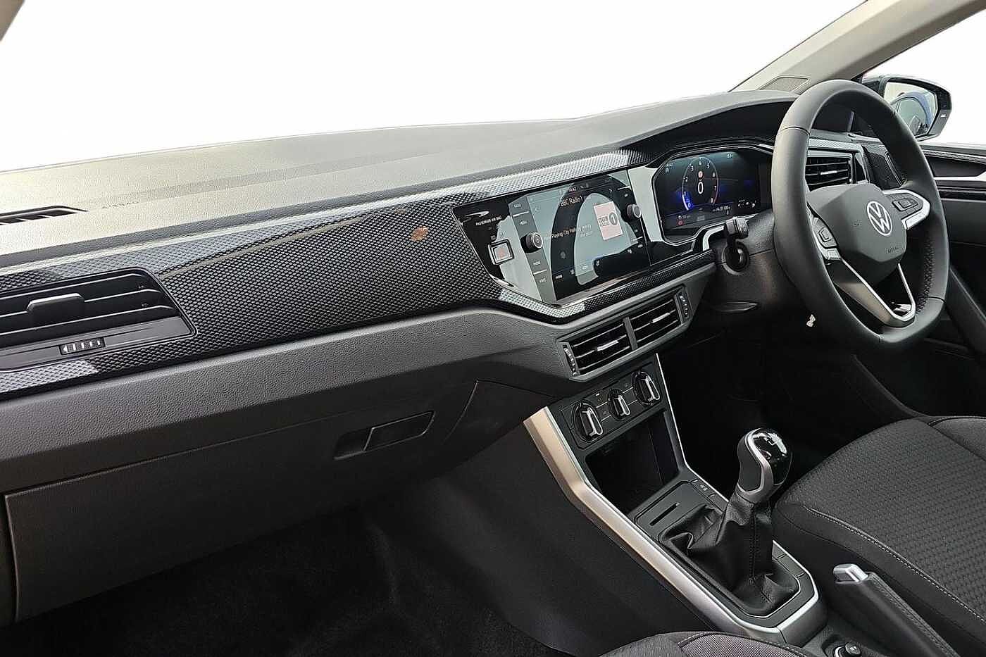 Used Volkswagen Polo 2025 for sale - 76176048: Photo 2