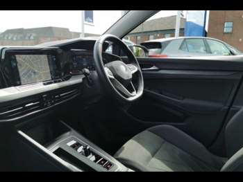 Used Volkswagen Golf 2021 for sale - 74759500: Photo