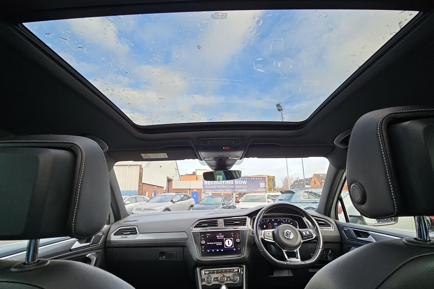 Used Volkswagen Tiguan 2020 for sale - 76800308: Photo 22