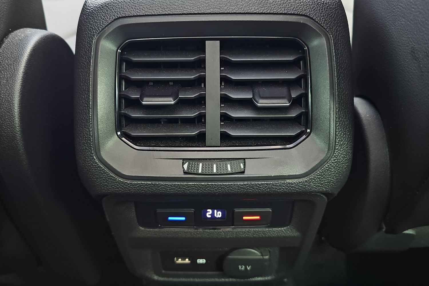 Used Volkswagen Tiguan 2020 for sale - 76800308: Photo 23