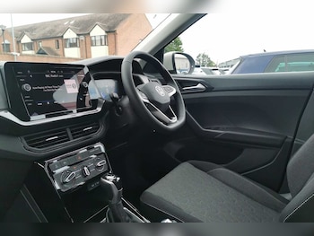 Used Volkswagen T-Cross 2025 for sale - 76241235: Photo