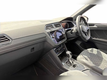Used Volkswagen Tiguan 2022 for sale - 79035098: Photo