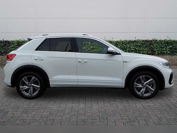 Used Volkswagen T-Roc 2025 for sale - 76514462: Photo