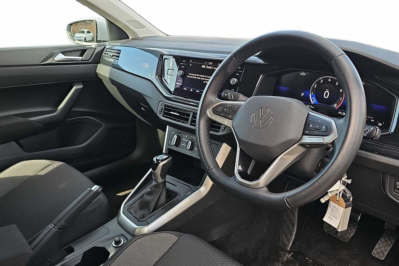 Used Volkswagen Polo 2024 for sale - 76110814: Photo 6