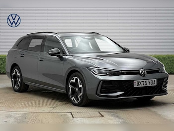 Used Volkswagen Passat 2025 for sale - 78215666: Photo