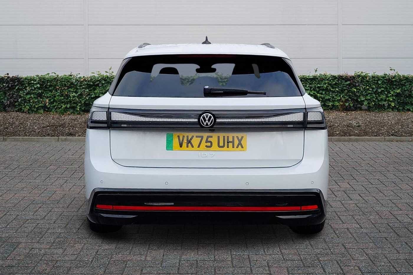 Used Volkswagen ID.7 2025 for sale - 76837772: Photo 8