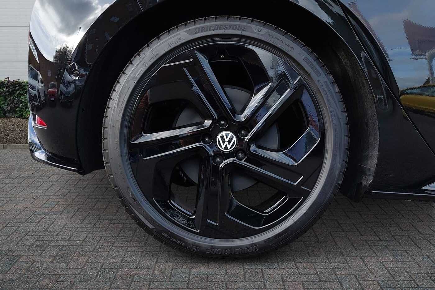 Used Volkswagen ID.3 2025 for sale - 76514465: Photo 5