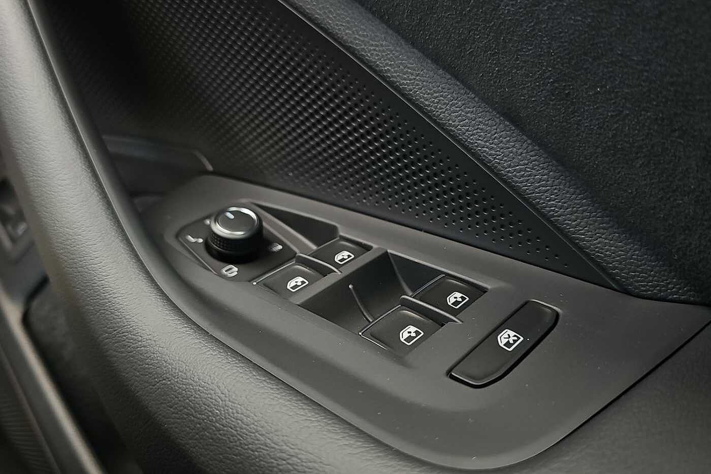Used Volkswagen Passat 2025 for sale - 76123945: Photo 18