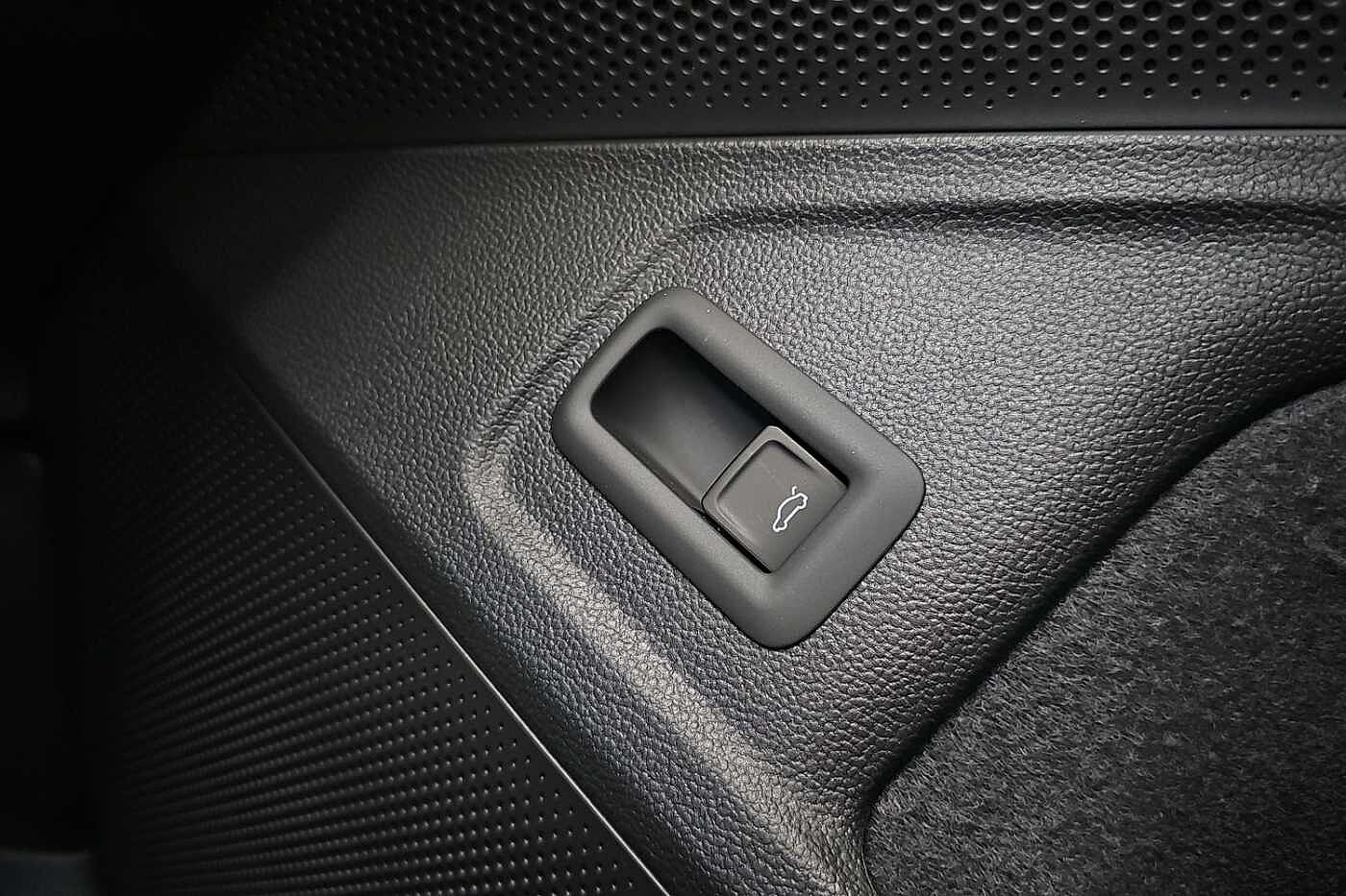 Used Volkswagen Passat 2025 for sale - 76123945: Photo 19