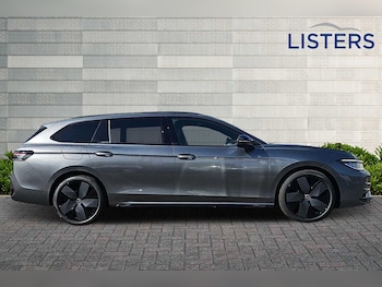 Used Volkswagen Passat 2025 for sale - 76123945: Photo 4