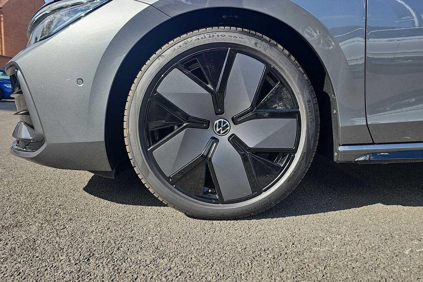 Used Volkswagen Passat 2025 for sale - 76123945: Photo 5