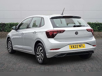Used Volkswagen Polo 2022 for sale - 76111505: Photo