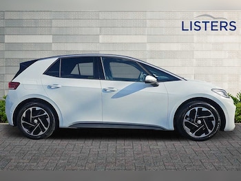 Used Volkswagen ID.3 2025 for sale - 76168437: Photo 4