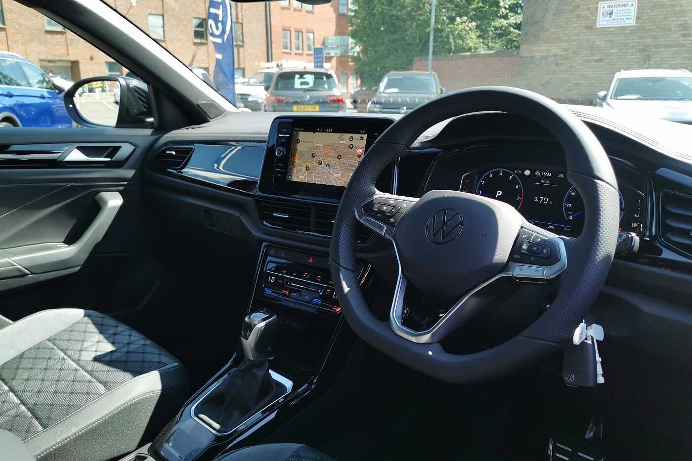 Used Volkswagen T-Roc 2025 for sale - 77177437: Photo 6