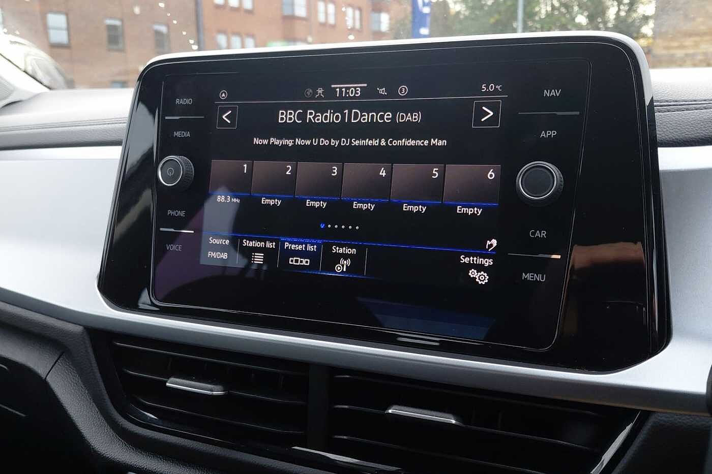 Used Volkswagen T-Roc 2023 for sale - 77177134: Photo 13