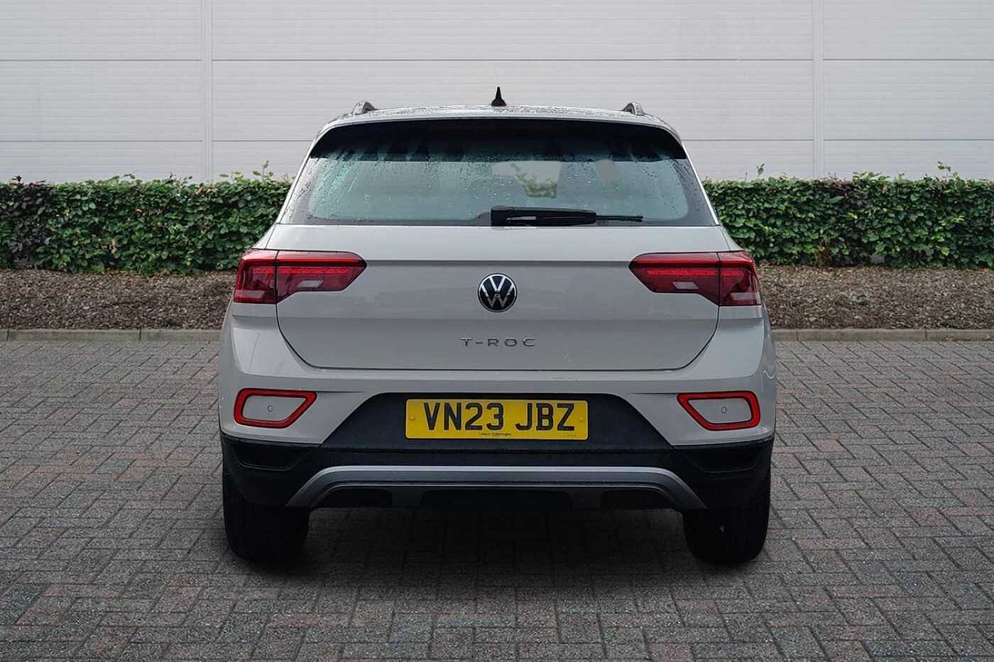 Used Volkswagen T-Roc 2023 for sale - 77177134: Photo 8