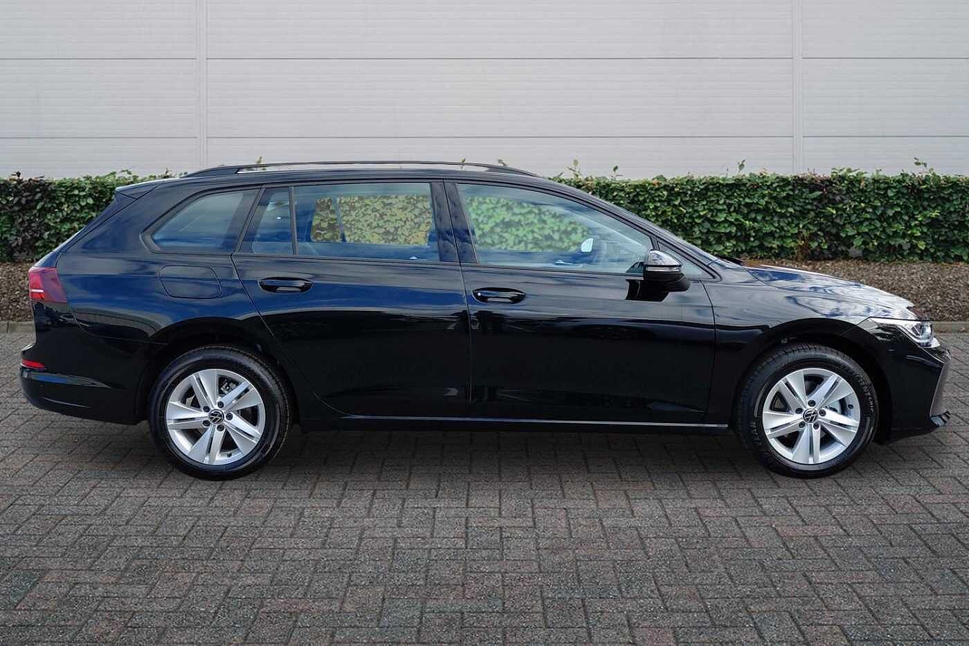 Used Volkswagen Golf 2025 for sale - 76692772: Photo 4