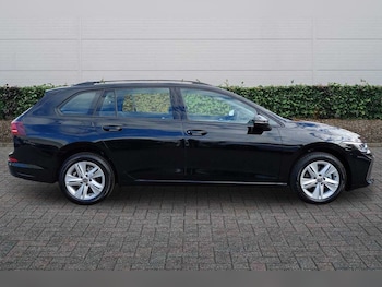 Used Volkswagen Golf 2025 for sale - 76692772: Photo