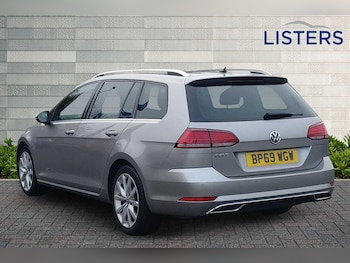 Used Volkswagen Golf 2020 for sale - 76563197: Photo