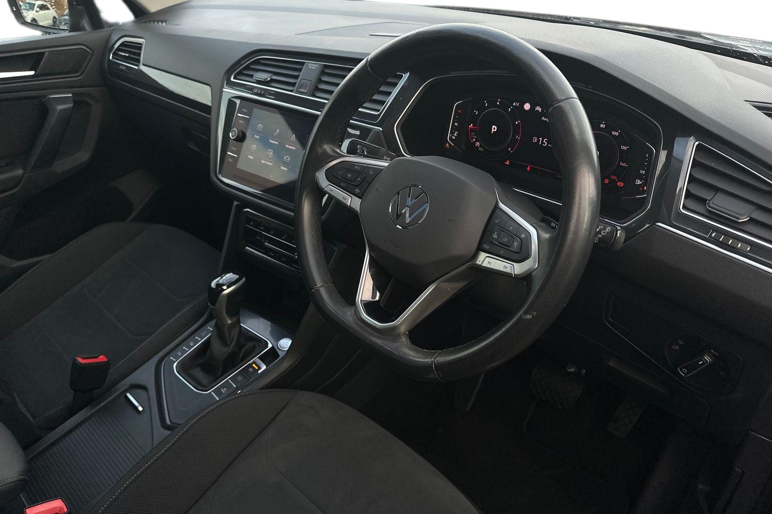 Used Volkswagen Tiguan 2023 for sale - 77052425: Photo 12