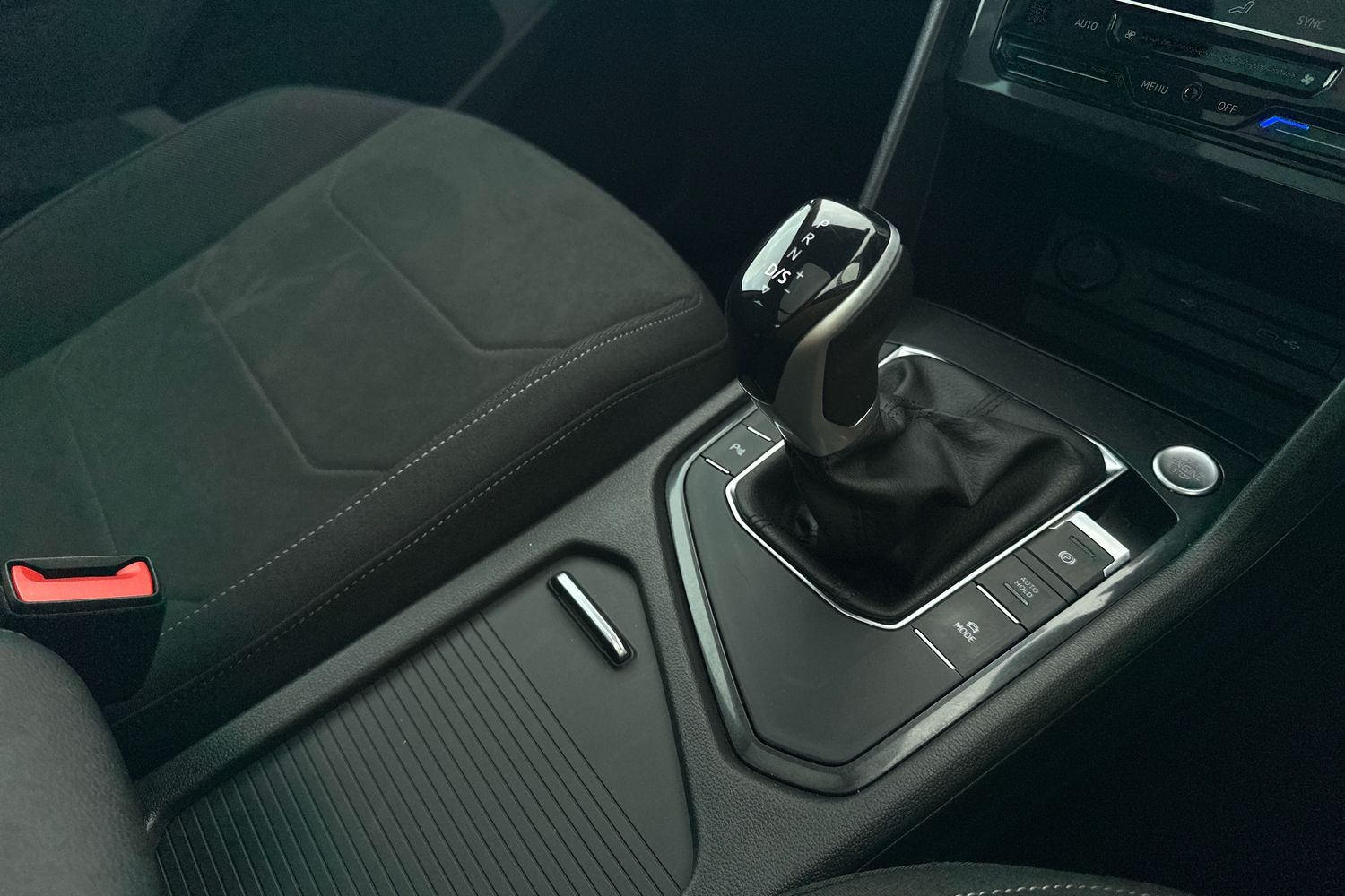 Used Volkswagen Tiguan 2023 for sale - 77052425: Photo 16