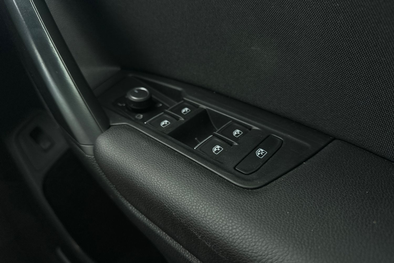 Used Volkswagen Tiguan 2023 for sale - 77052425: Photo 17