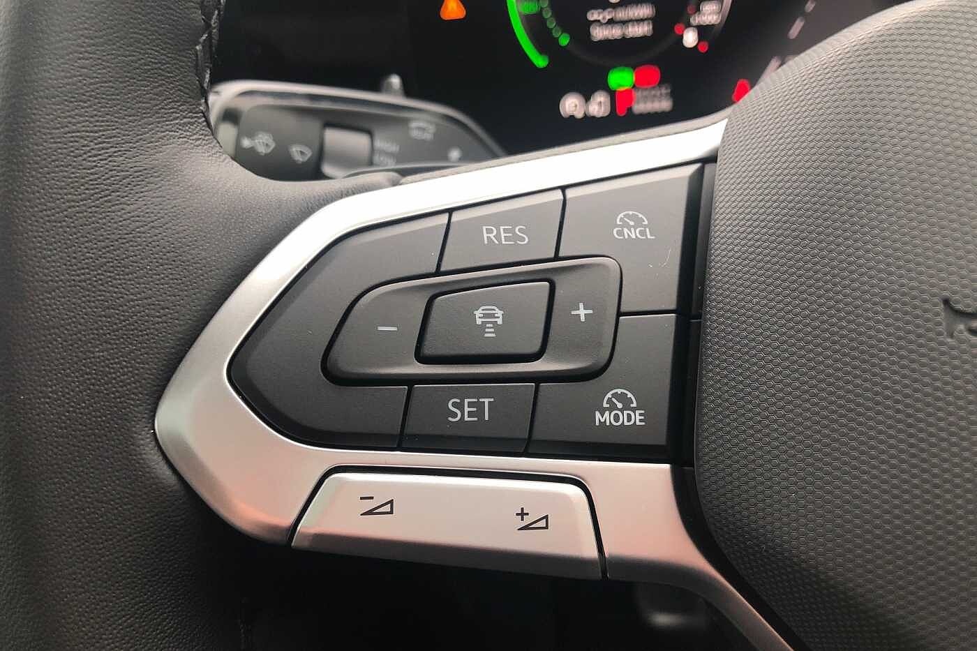 Used Volkswagen Passat 2024 for sale - 76111369: Photo 20