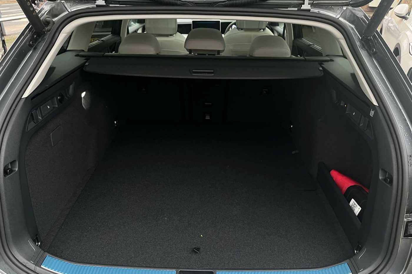 Used Volkswagen Passat 2025 for sale - 77132769: Photo 11