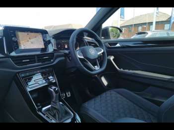 Used Volkswagen T-Roc 2025 for sale - 75116102: Photo